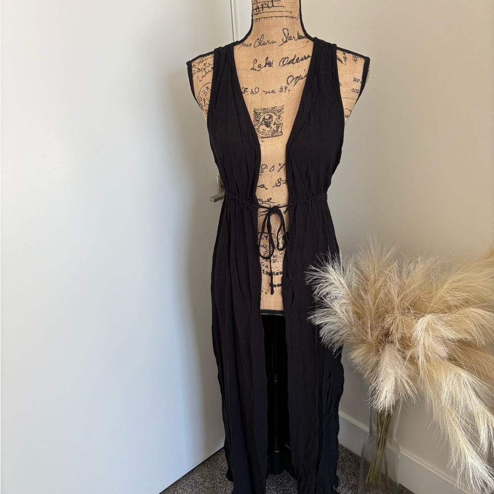 Black Sleeveless Open Front Duster Vest